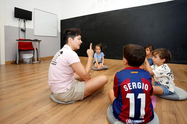 Aprender inglés desde pequeños: las ventajas de elegir nuestra academia en Soria